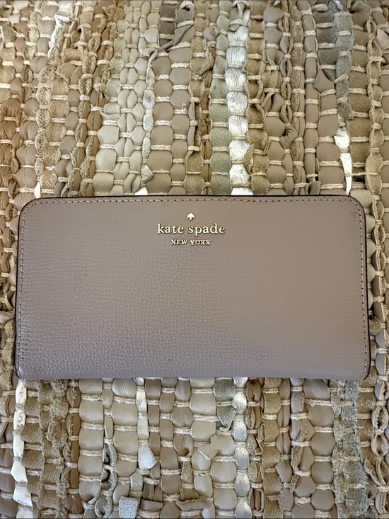 kate spade Handbags - Kate Spade Wallet